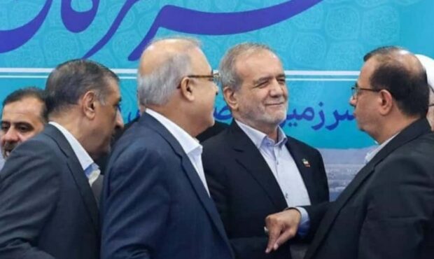 دکتر جباری در دیدار با رئیس جمهور در مرکز استان: جوانان هرمزگانی شغل می‌خواهند