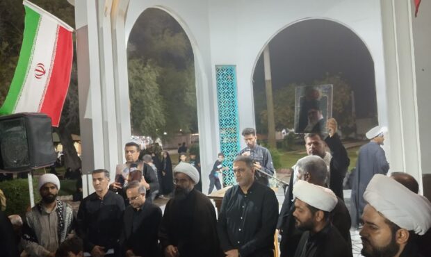 گزارش تصویری از تجمع و عزاداری مردم ولایت مدار بندرکنگ در عزای امام امت گزارش تصویری از تجمع و عزاداری مردم ولایت مدار بندرکنگ در عزای امام امت