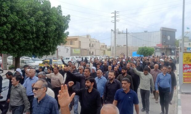 راهپیمایی مردم بندرلنگه در محکومیت جنایات آمریکا و اسرائیل راهپیمایی مردم بندرلنگه در محکومیت جنایات آمریکا و اسرائیل