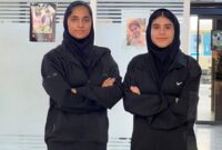 ستاره احمدی» و «شیفته حدادی» از بندرلنگه راهی رقابت‌های کاراته‌وان کشور شدند
